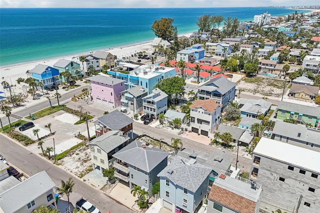 23 80th Avenue Treasure Island FL 33706