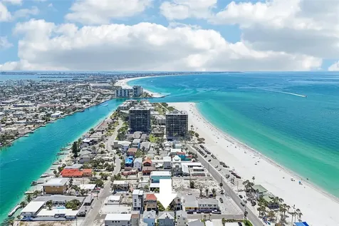 23 80th Avenue Treasure Island FL 33706