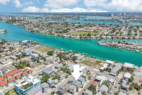 23 80th Avenue Treasure Island FL 33706