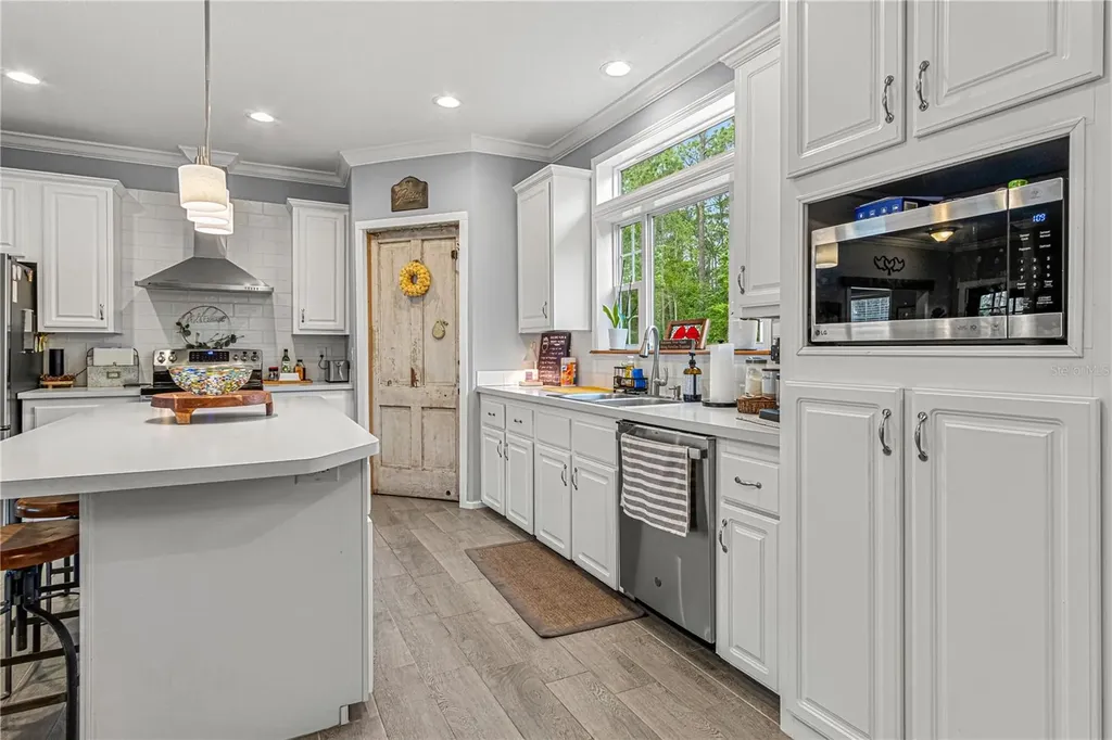 3729 Honey Dew Lane New Smyrna Beach FL 32168