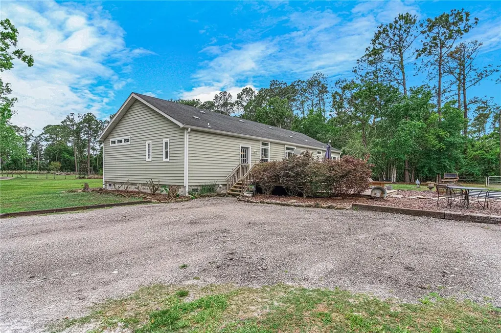 3729 Honey Dew Lane New Smyrna Beach FL 32168