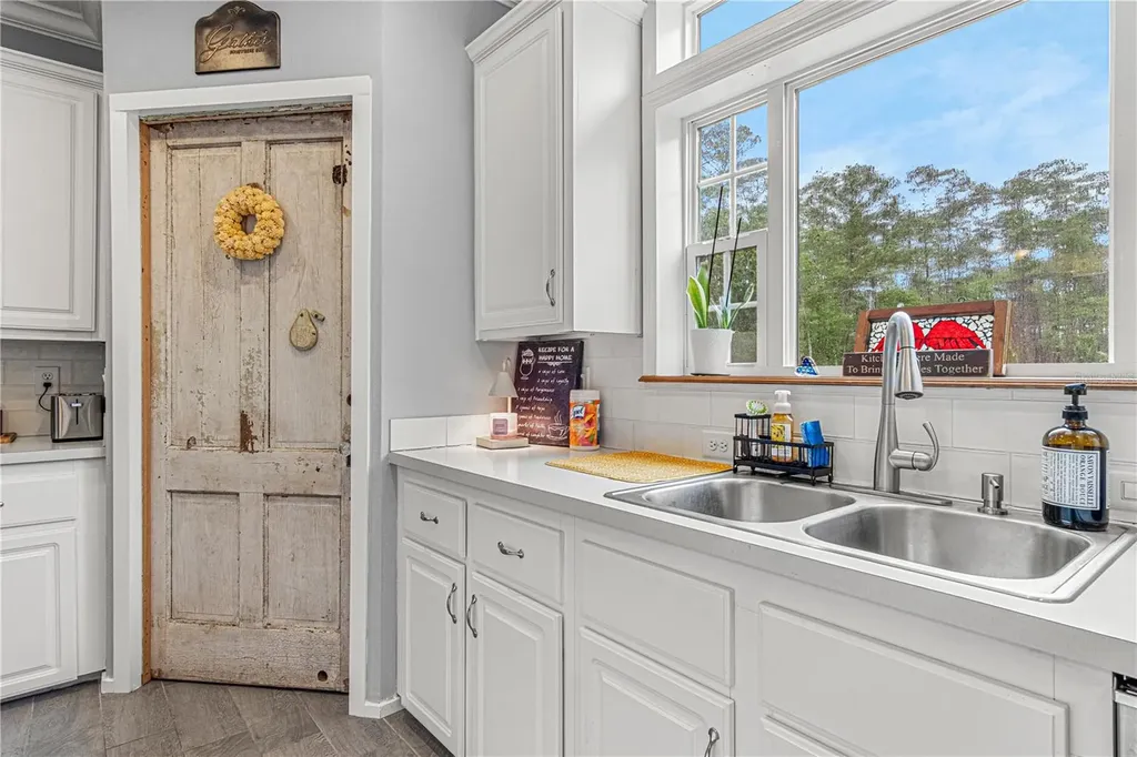 3729 Honey Dew Lane New Smyrna Beach FL 32168