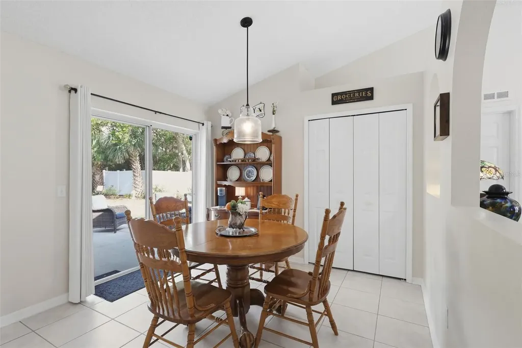 923 Cascades Park Trail Deland FL 32720