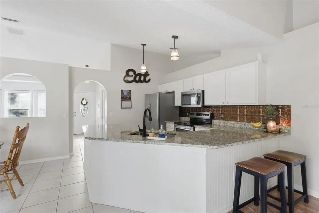 923 Cascades Park Trail Deland FL 32720