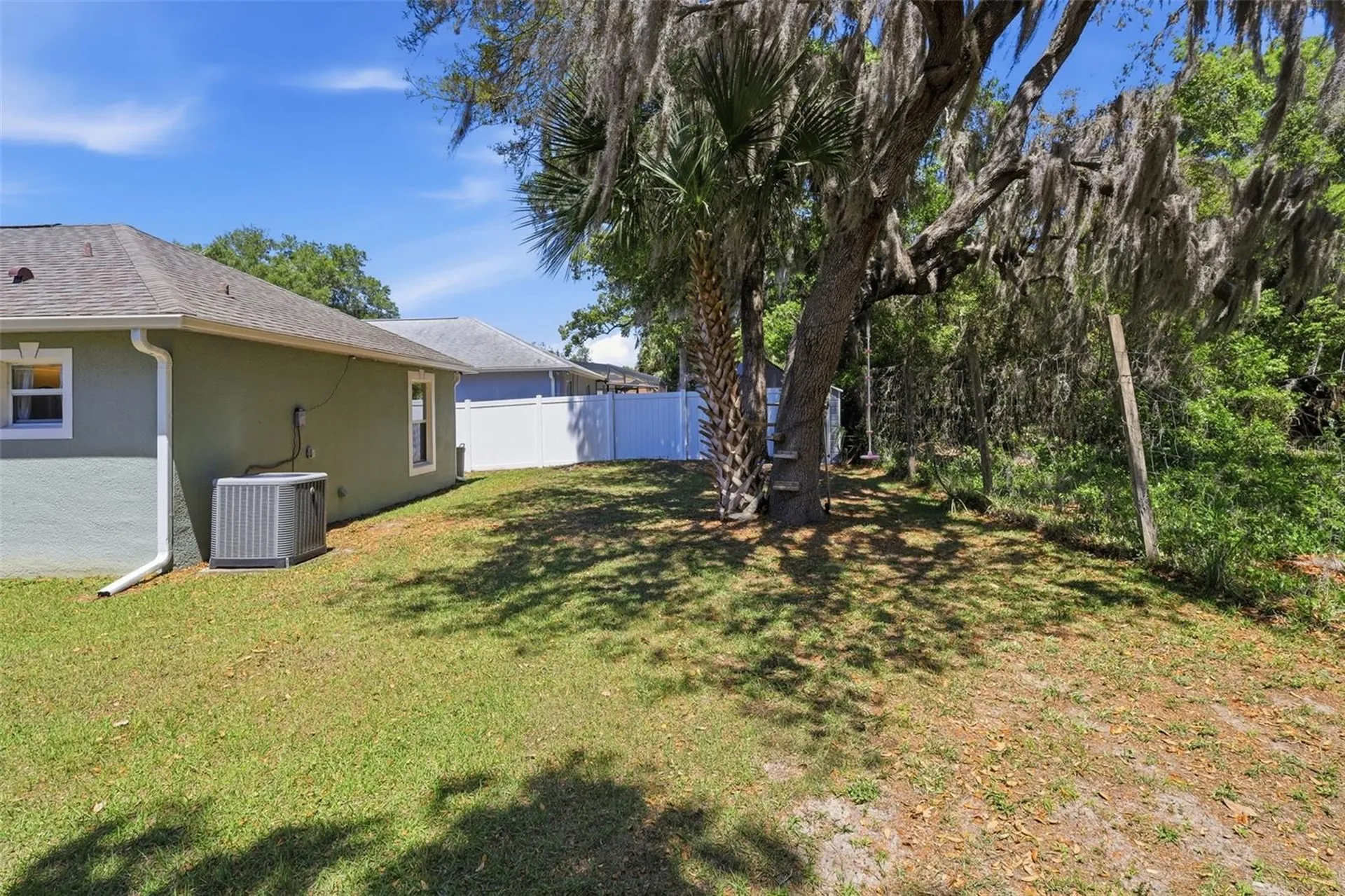 923 Cascades Park Trail Deland FL 32720