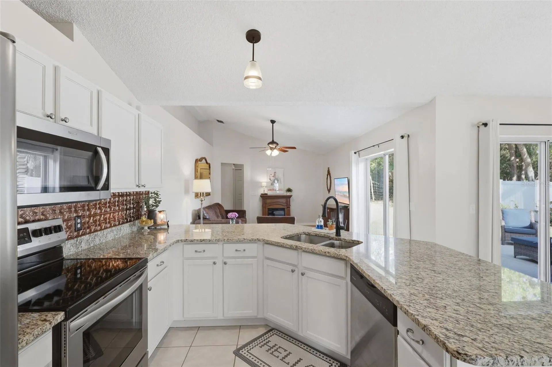 923 Cascades Park Trail Deland FL 32720