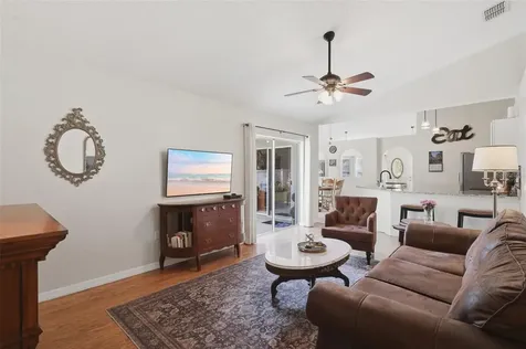 923 Cascades Park Trail Deland FL 32720