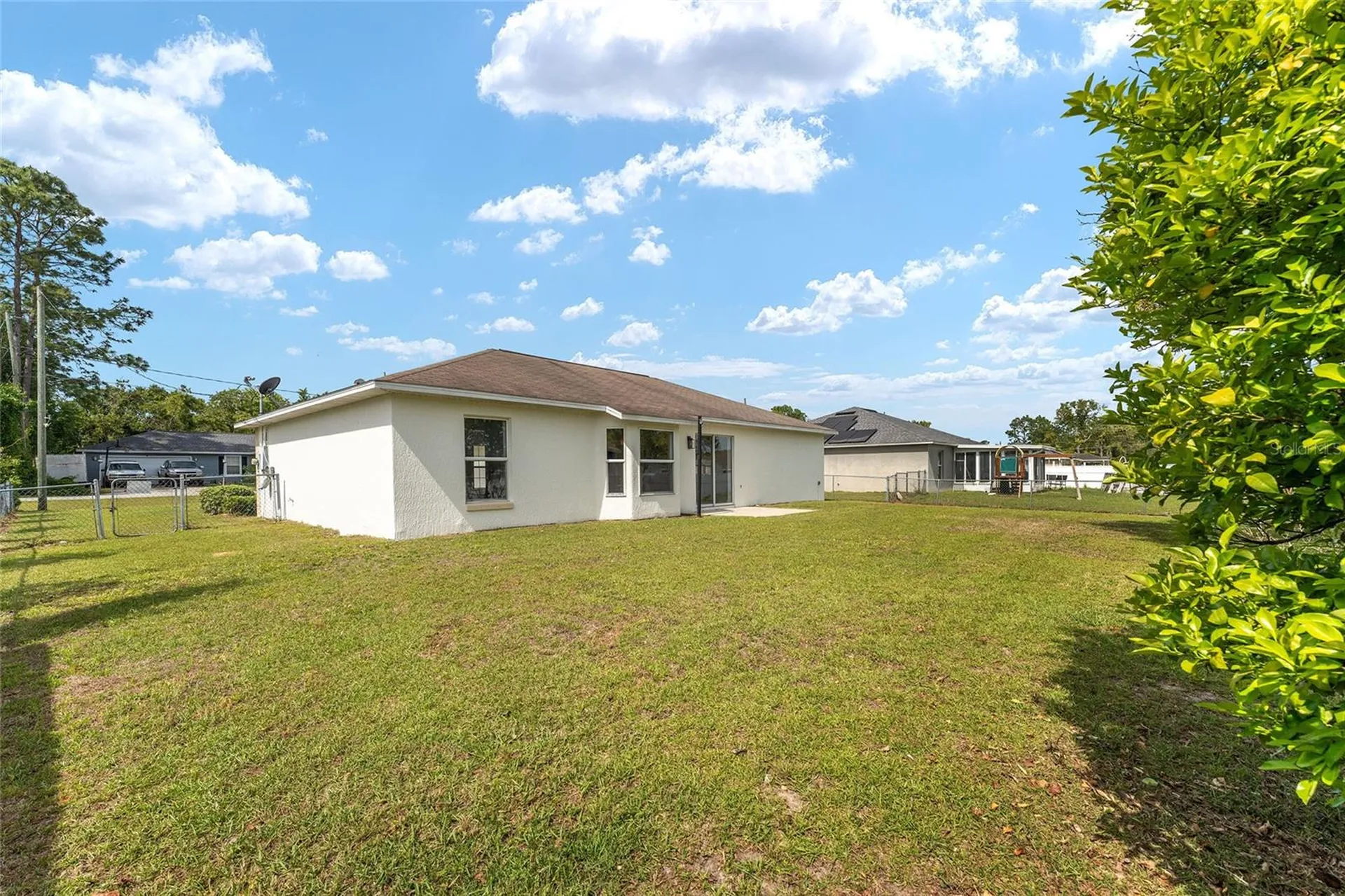 37 Fir Trail Drive Ocala FL 34472