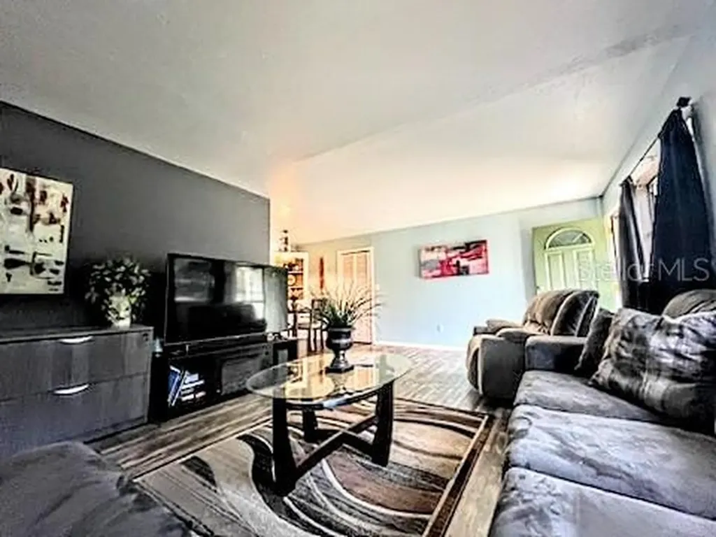 25 W Sandpiper Street Apopka FL 32712