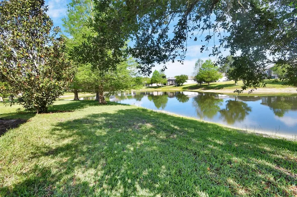 423 Tisbury Court Deland FL 32724
