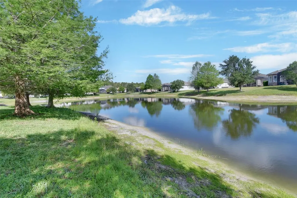 423 Tisbury Court Deland FL 32724
