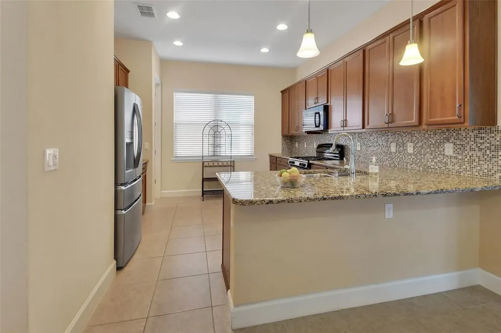 423 Tisbury Court Deland FL 32724
