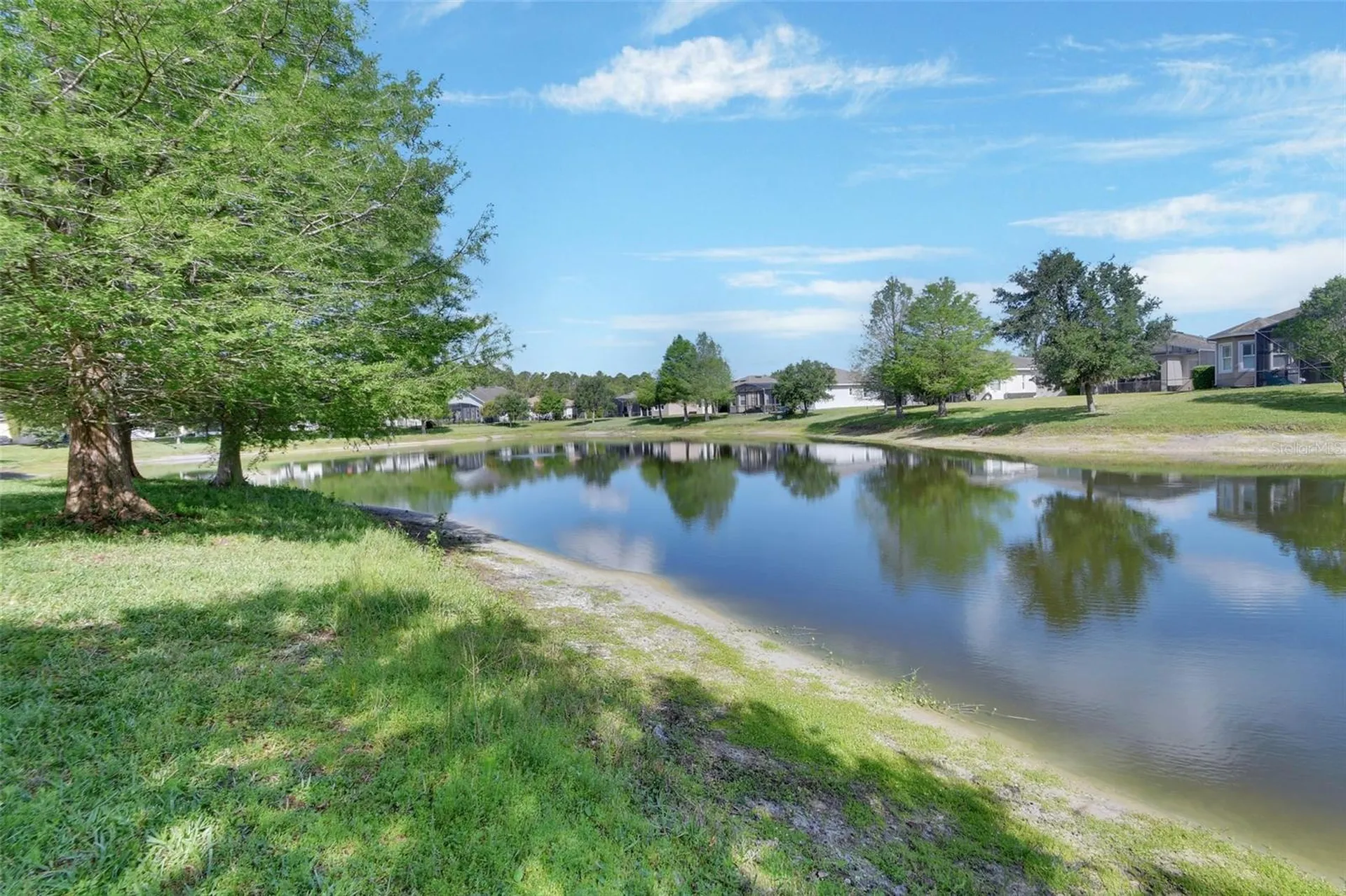 423 Tisbury Court Deland FL 32724