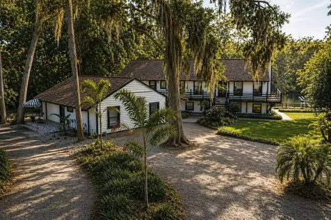 900 Oak Hollow Place Brandon FL 33510