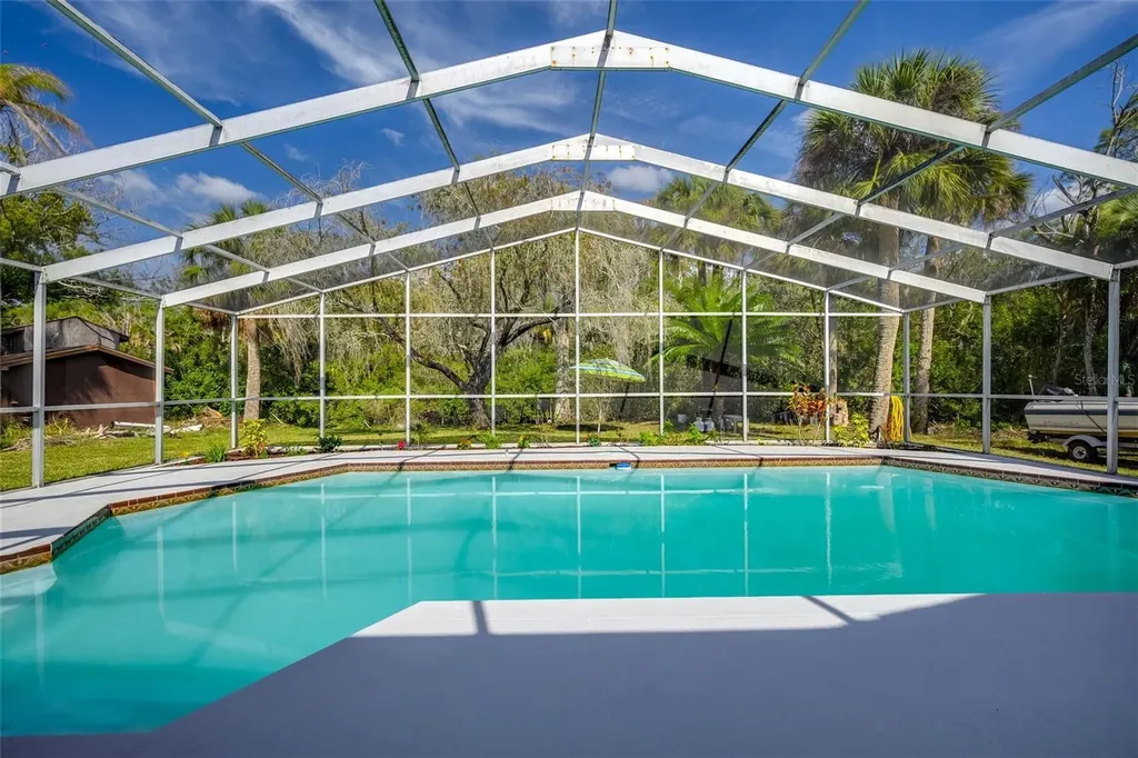 8240 Old Post Road Port Richey FL 34668