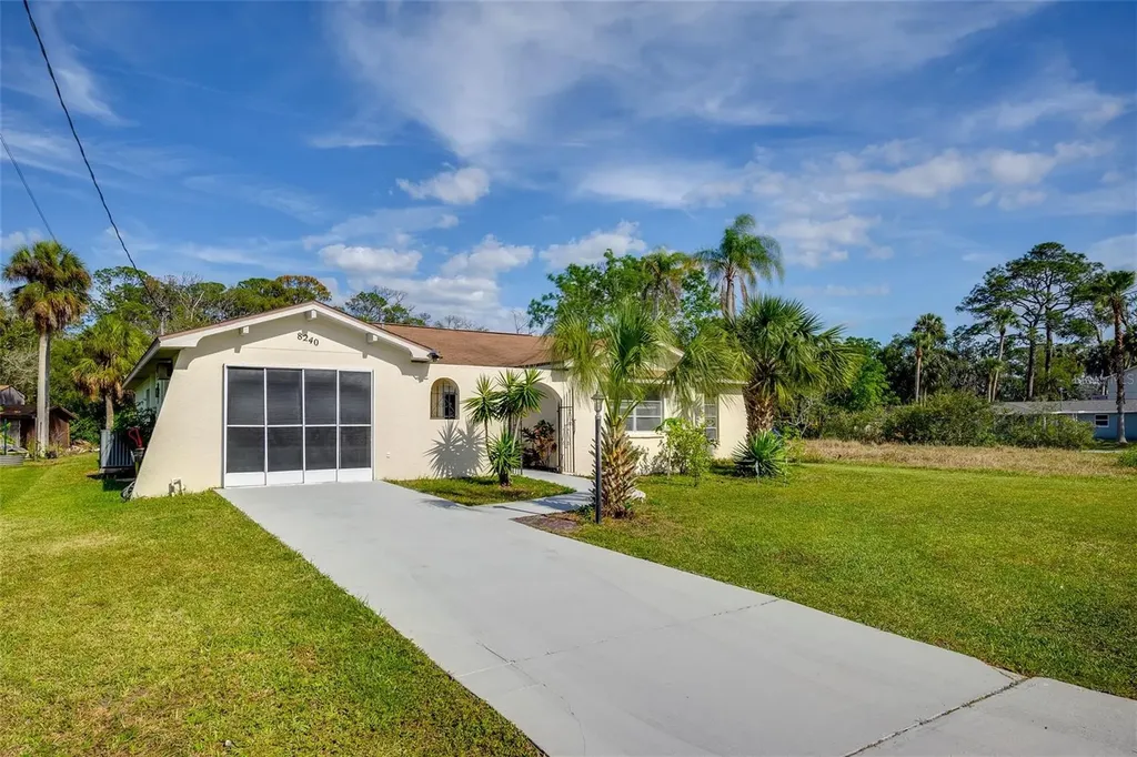8240 Old Post Road Port Richey FL 34668