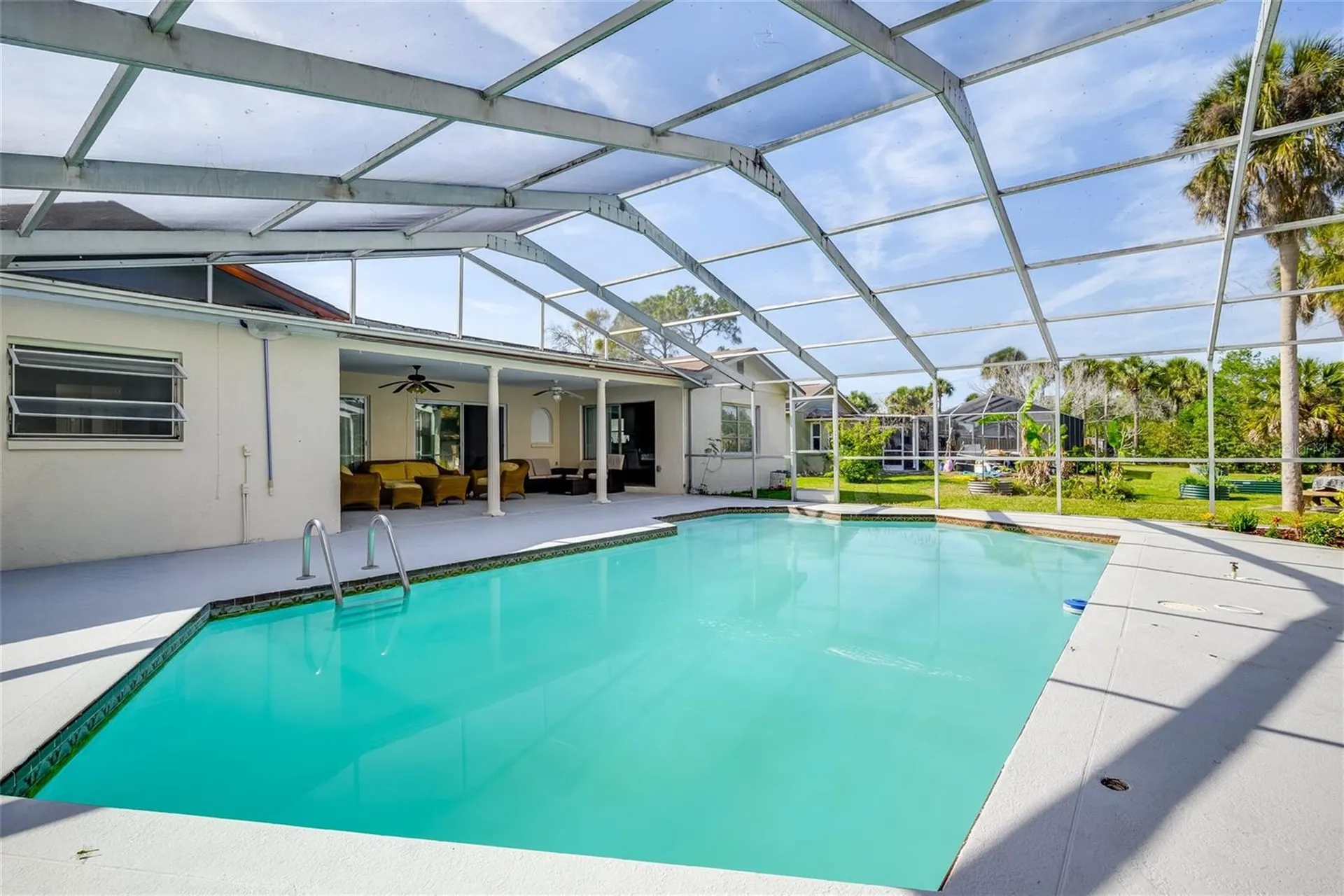 8240 Old Post Road Port Richey FL 34668