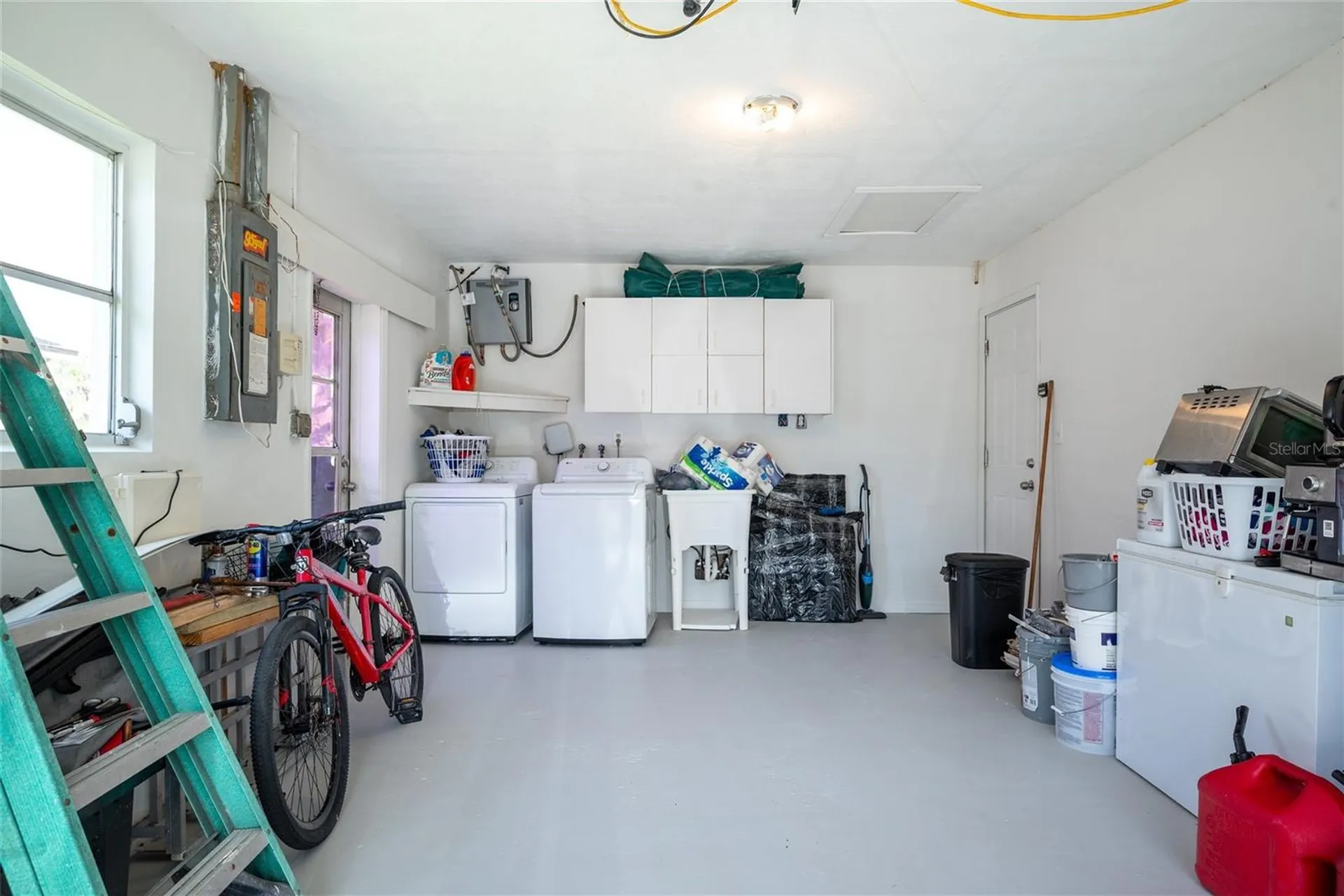 8240 Old Post Road Port Richey FL 34668