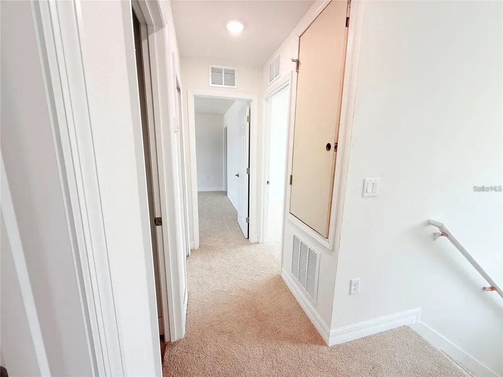 222 Carpenters Way Lakeland FL 33805