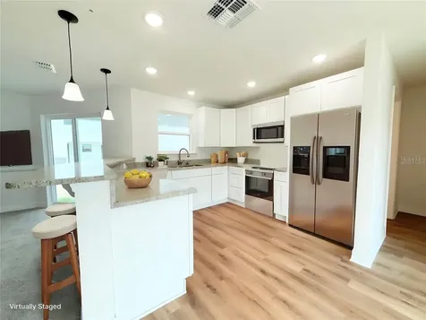 222 Carpenters Way Lakeland FL 33805