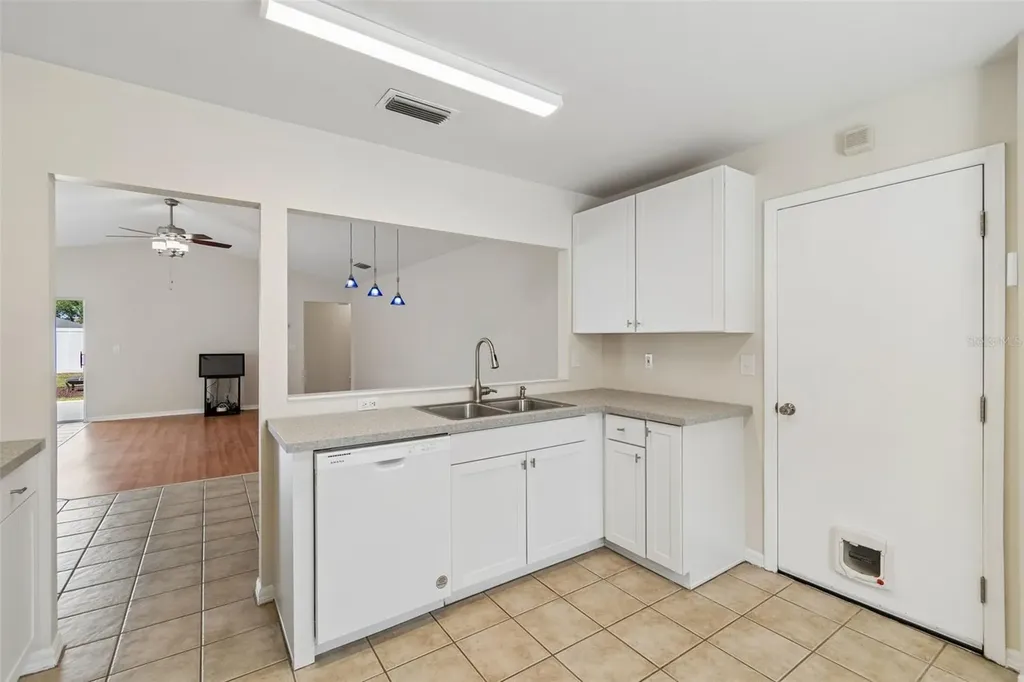 1706 Erin Brooke Drive Valrico FL 33594