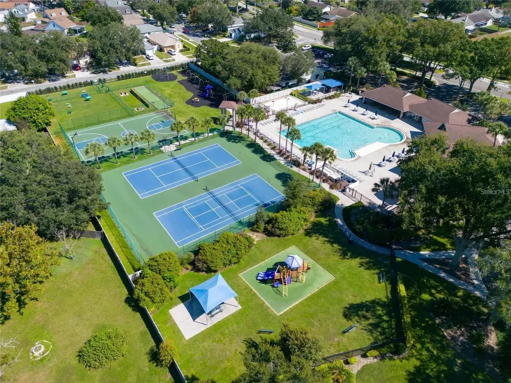 1706 Erin Brooke Drive Valrico FL 33594