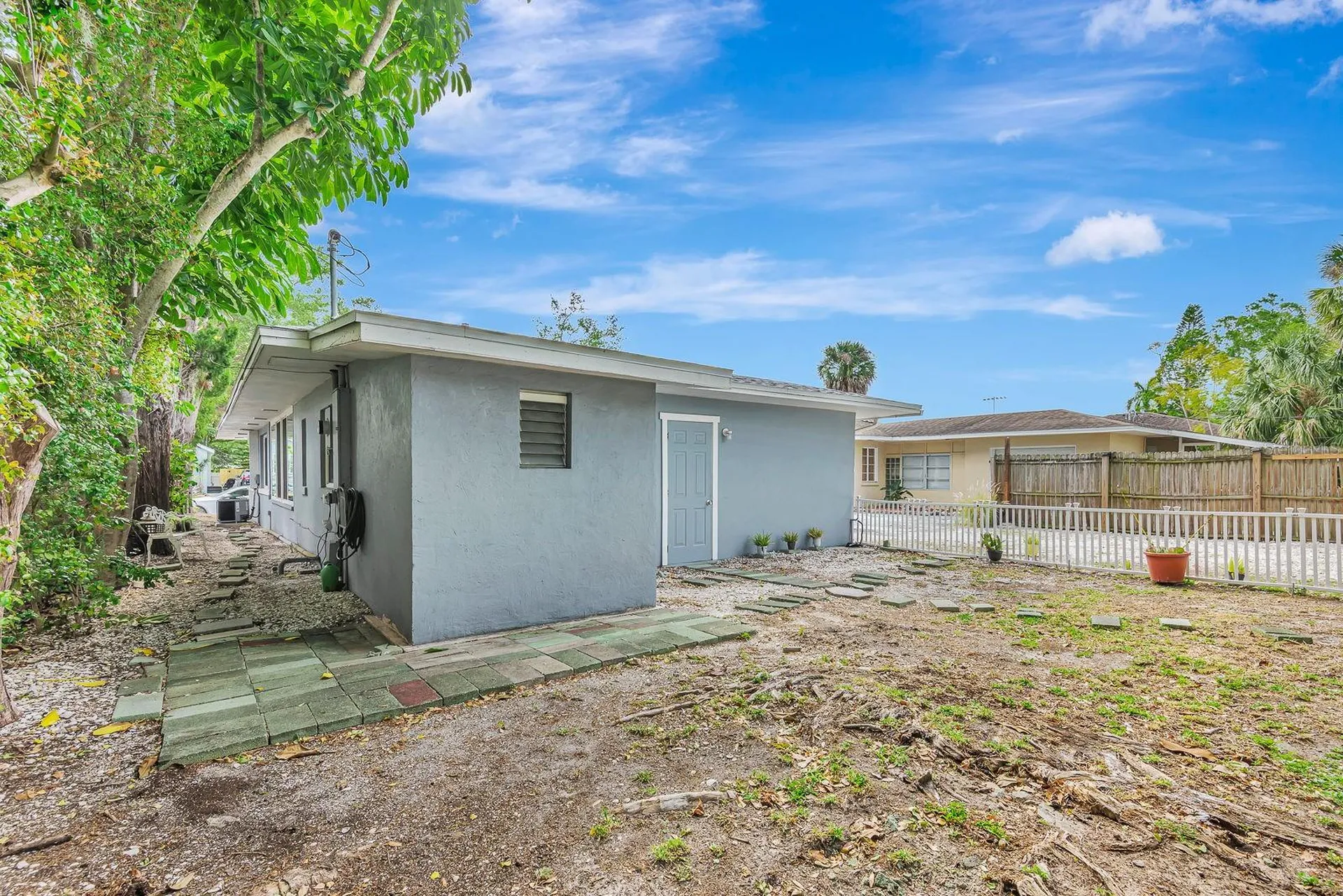 710 31st Street W Bradenton FL 34205