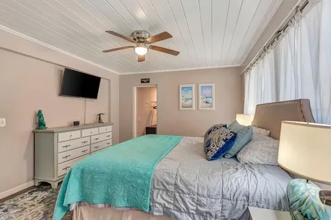 710 31st Street W Bradenton FL 34205