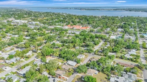 710 31st Street W Bradenton FL 34205