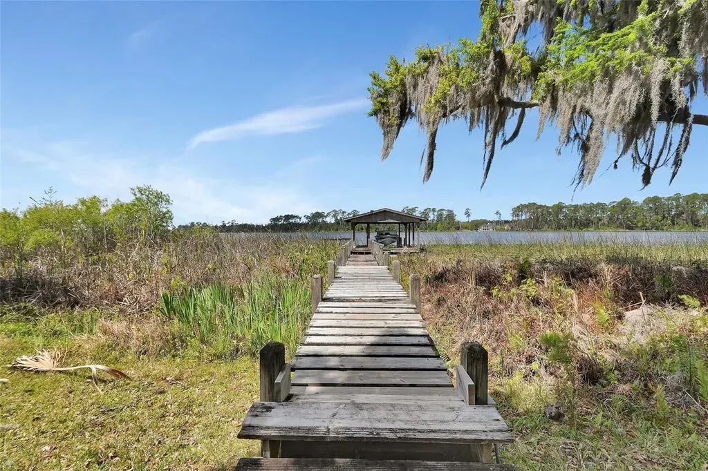 5268 State Road 11 De Leon Springs FL 32130