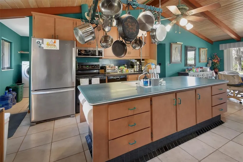 5268 State Road 11 De Leon Springs FL 32130