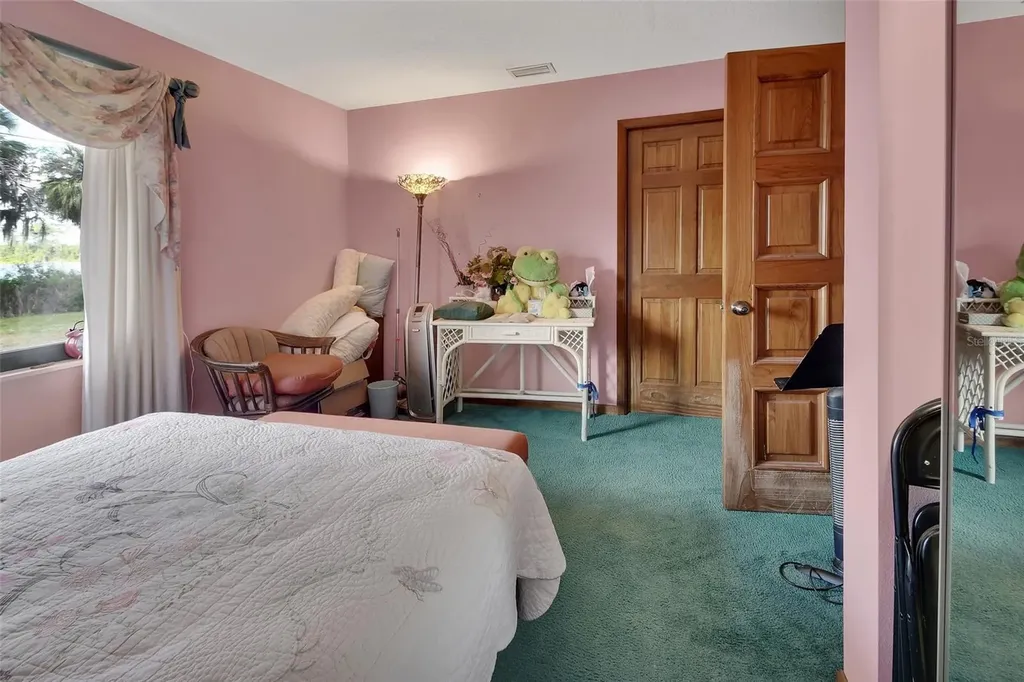 5268 State Road 11 De Leon Springs FL 32130