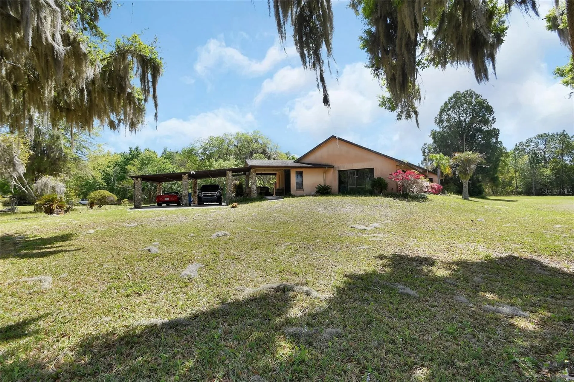 5268 State Road 11 De Leon Springs FL 32130