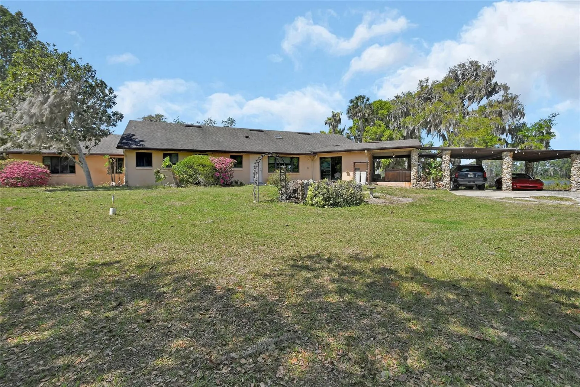 5268 State Road 11 De Leon Springs FL 32130