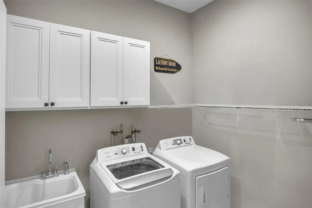 8602 Amen Corner Place Palmetto FL 34221