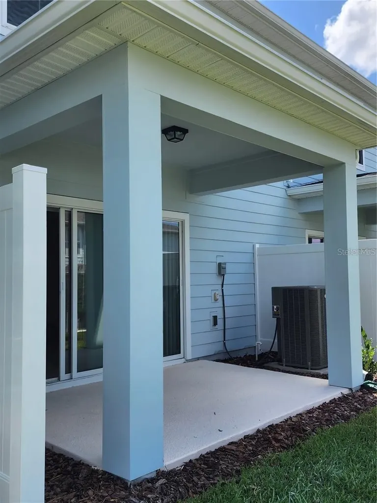 2714 Fetching Trail Davenport FL 33896