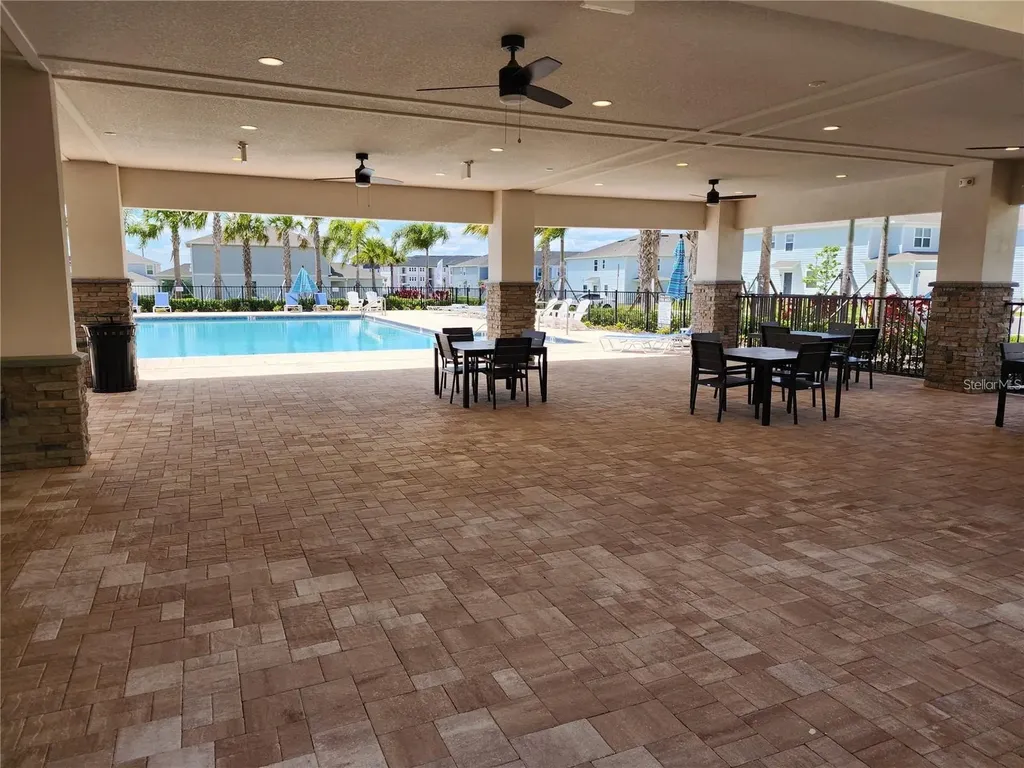 2714 Fetching Trail Davenport FL 33896