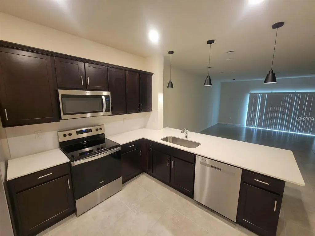 2714 Fetching Trail Davenport FL 33896