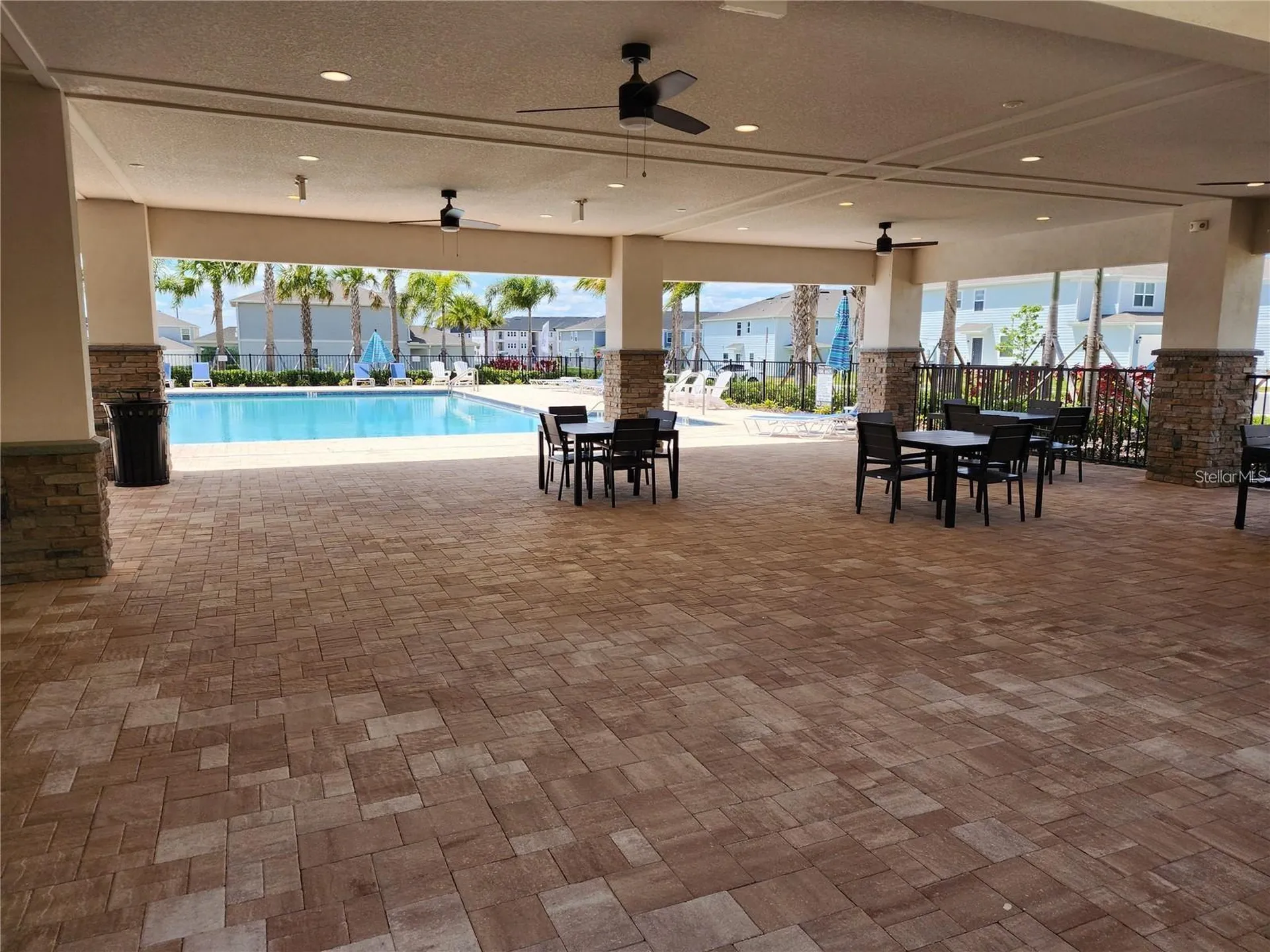 2714 Fetching Trail Davenport FL 33896