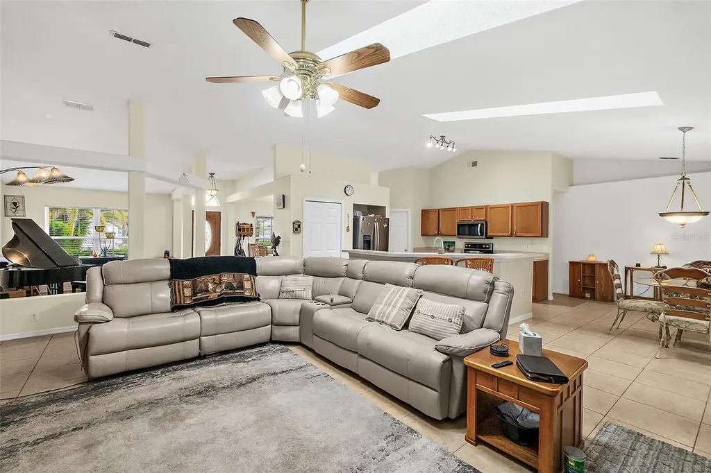 22 Egret Trail Palm Coast FL 32164