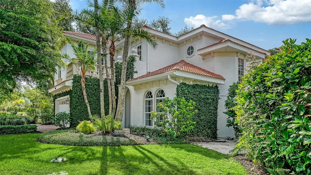 1704 Fortuna Street Sarasota FL 34239
