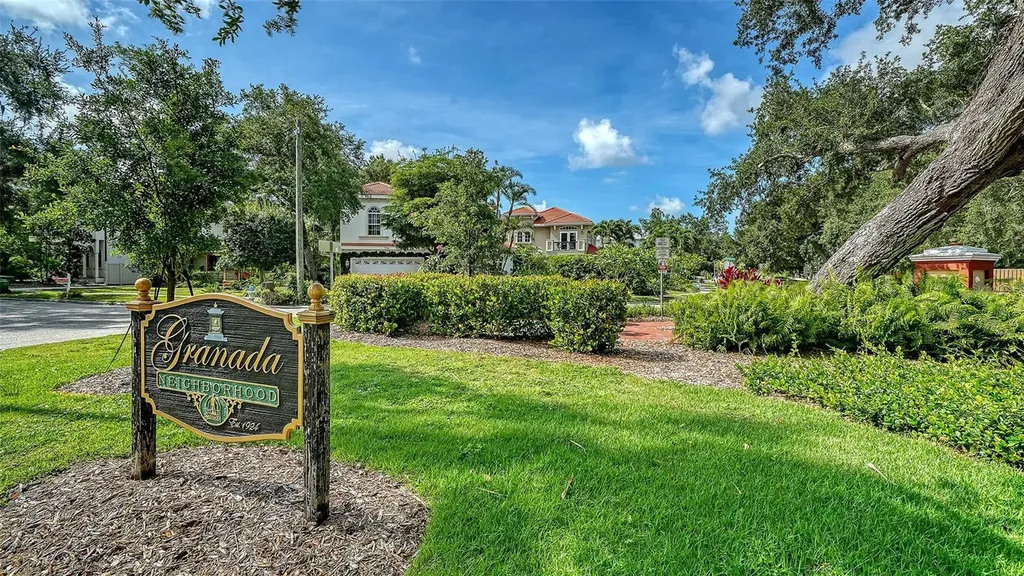 1704 Fortuna Street Sarasota FL 34239