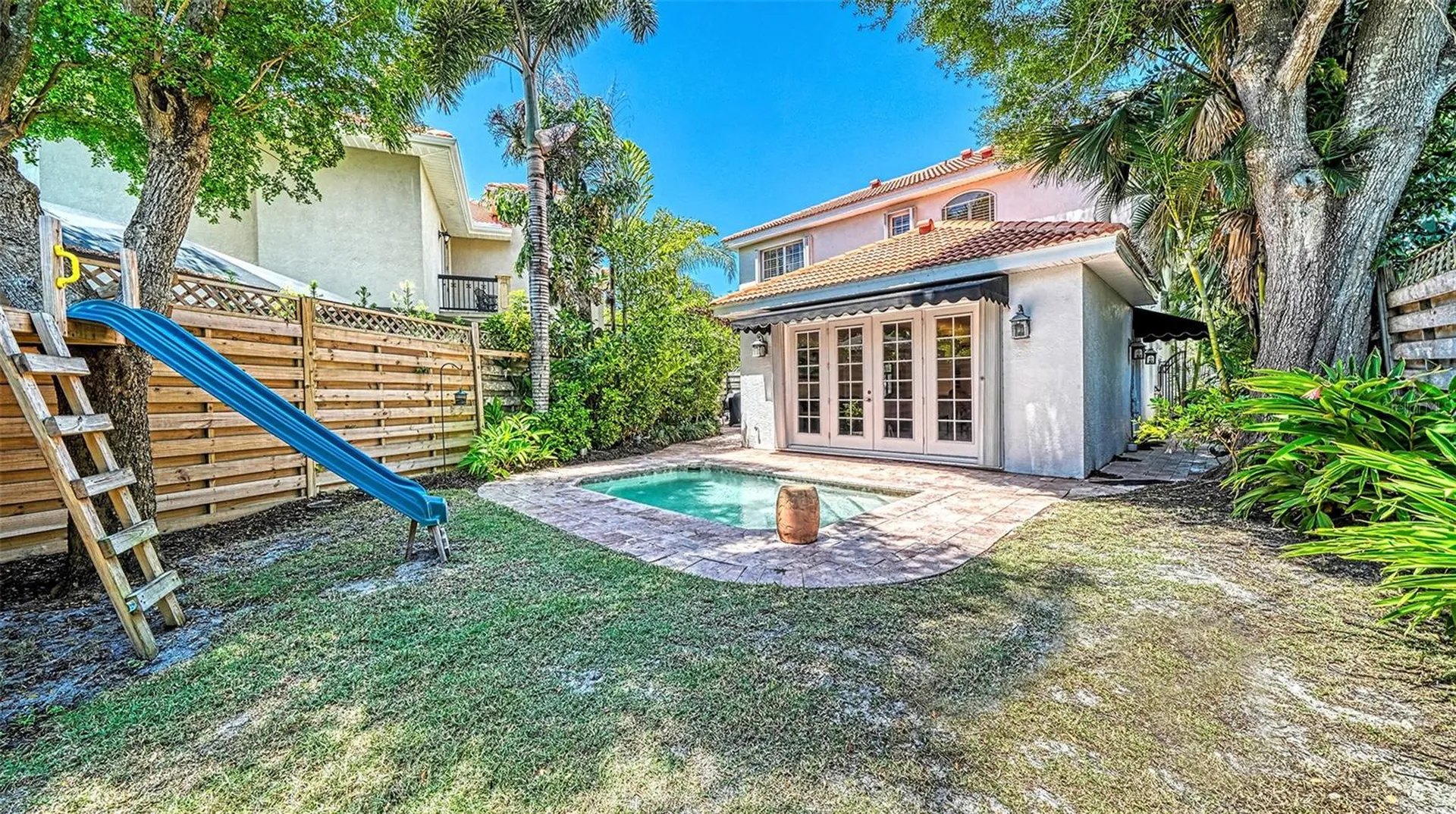 1704 Fortuna Street Sarasota FL 34239