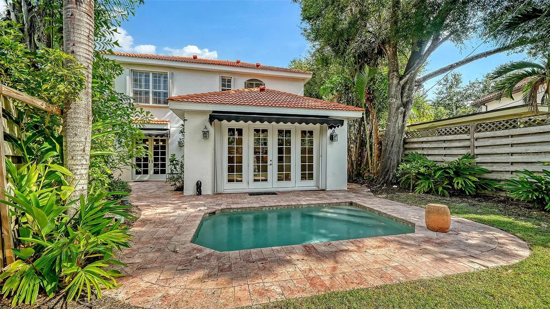 1704 Fortuna Street Sarasota FL 34239
