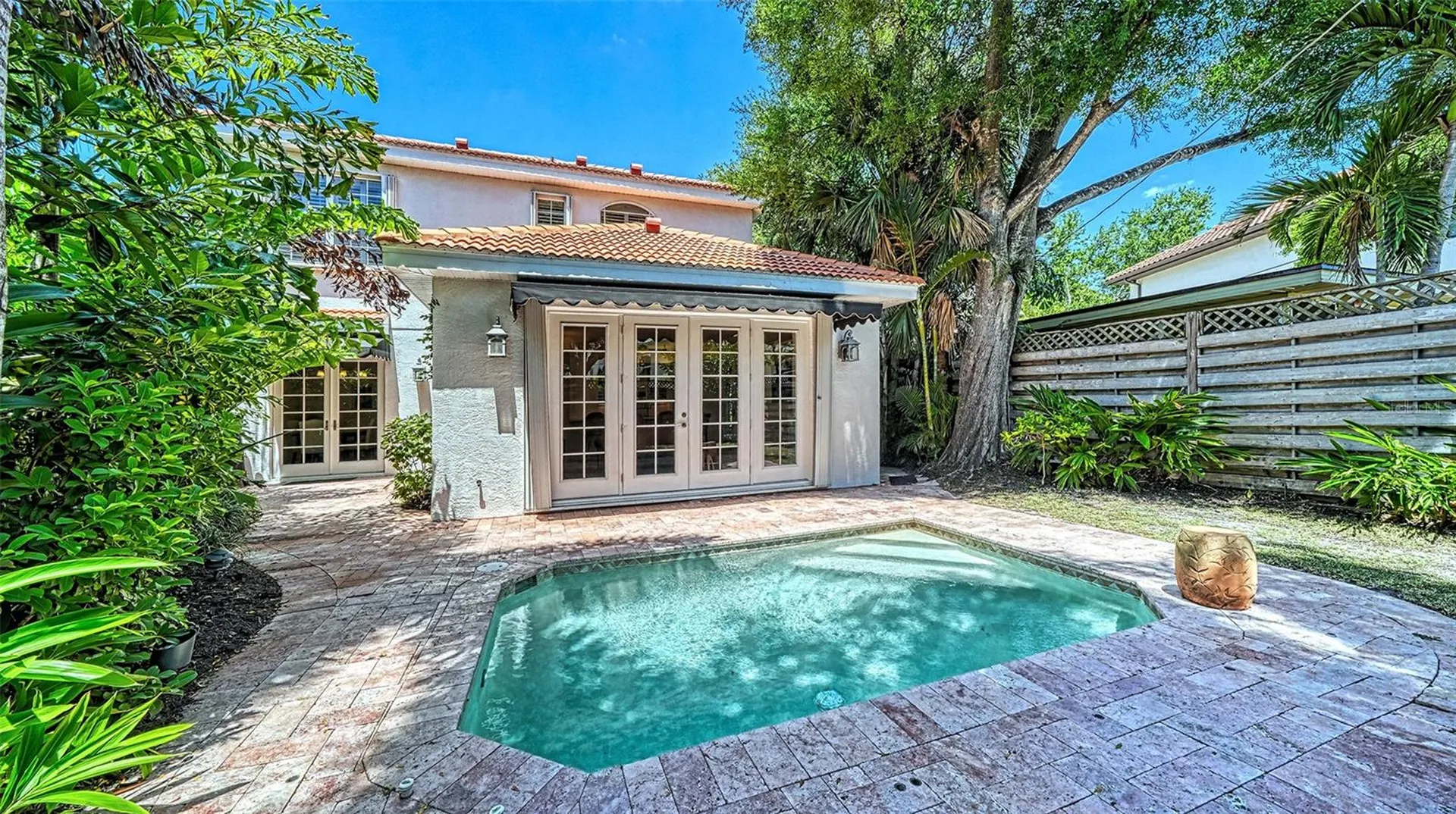 1704 Fortuna Street Sarasota FL 34239