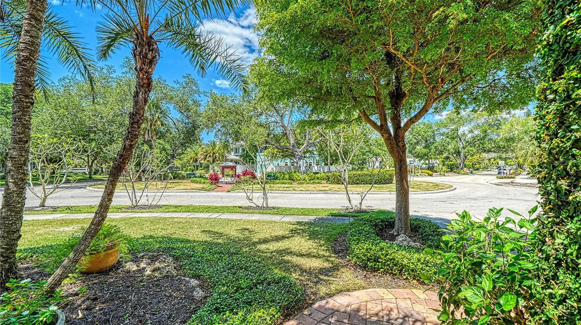1704 Fortuna Street Sarasota FL 34239