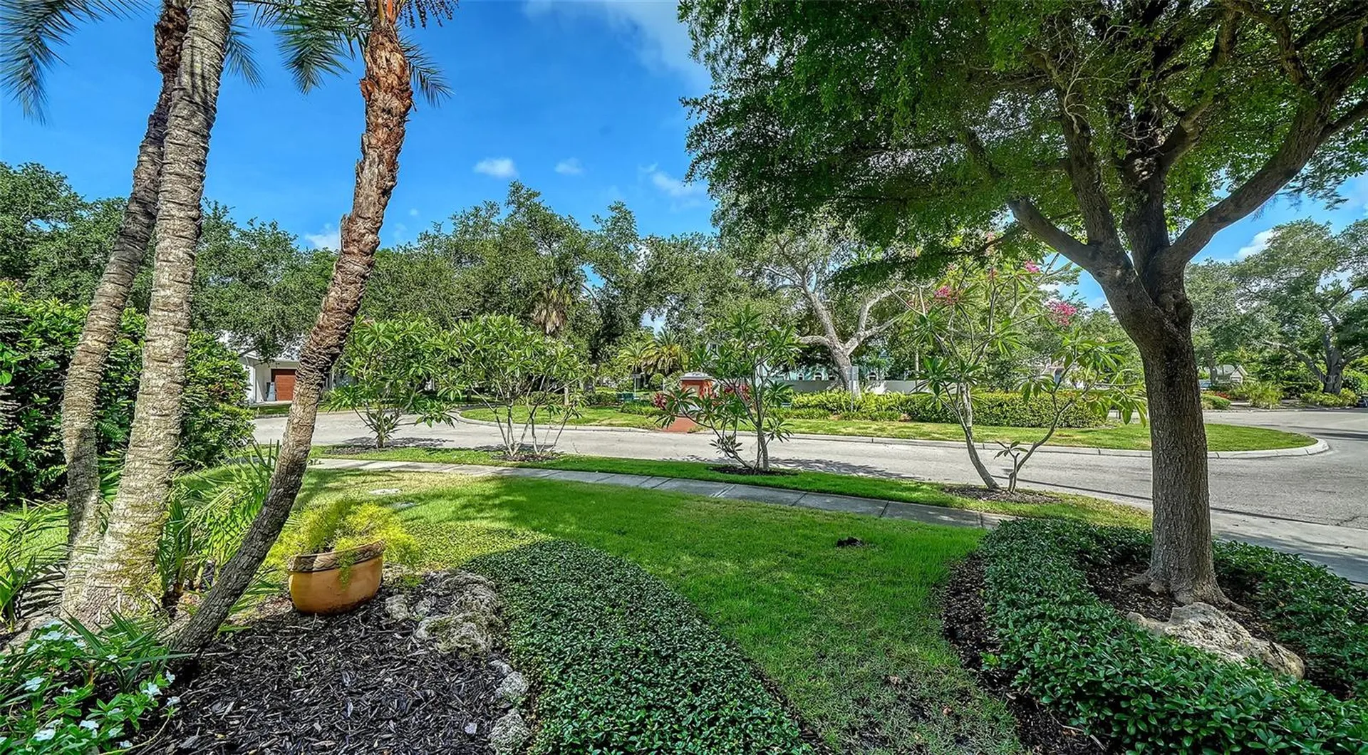 1704 Fortuna Street Sarasota FL 34239