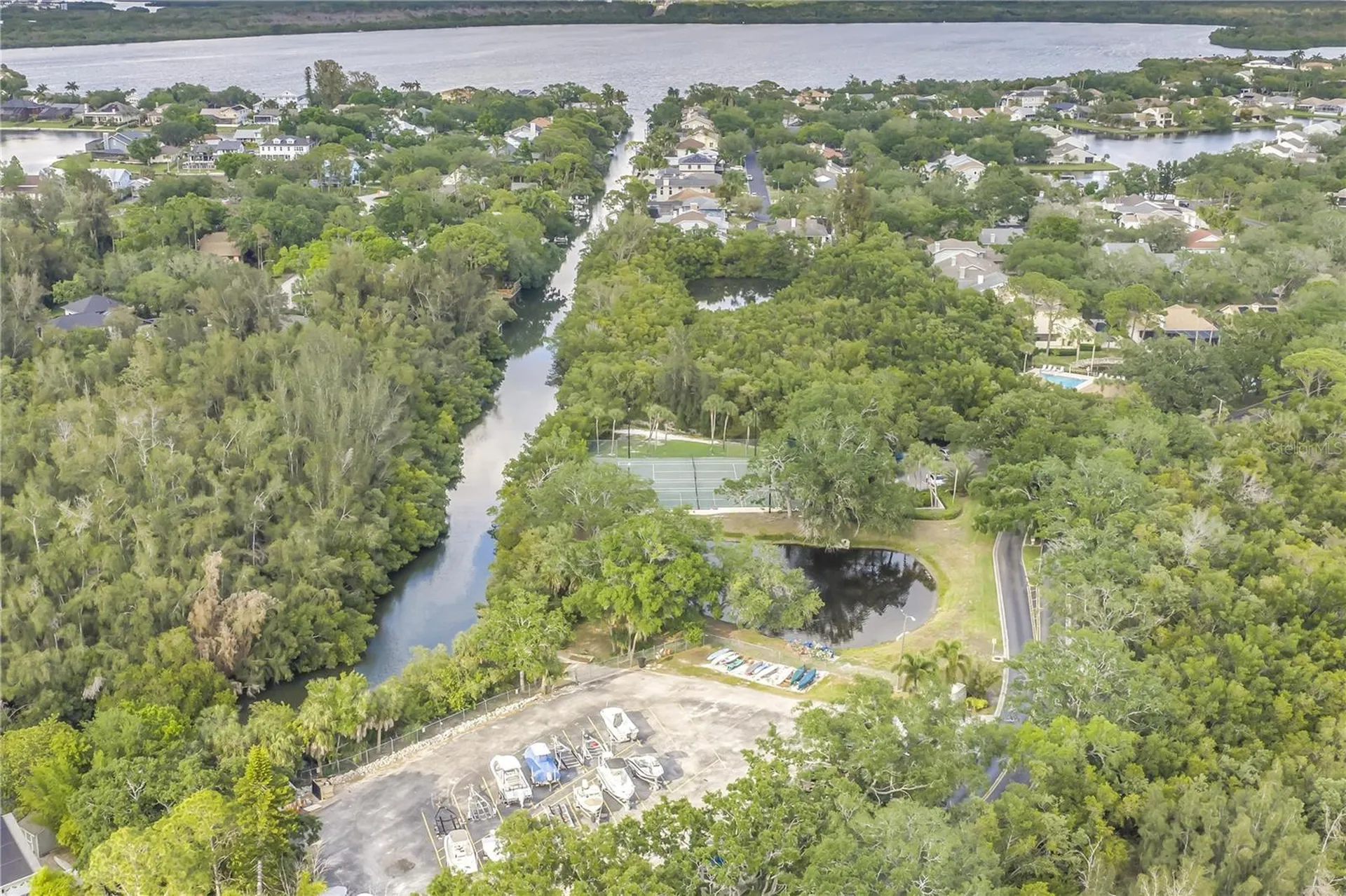 1092 Sanabel Court NE St Petersburg FL 33702