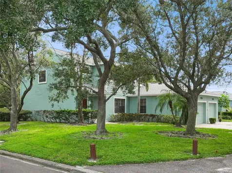 1092 Sanabel Court NE St Petersburg FL 33702