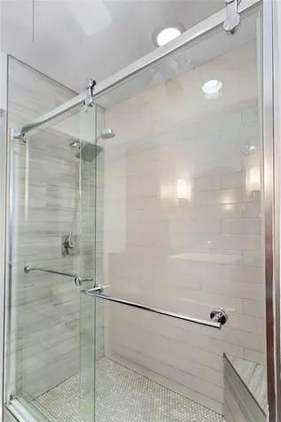 1092 Sanabel Court NE St Petersburg FL 33702